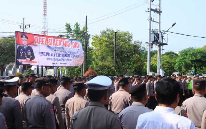 Wakapolres Ngawi Pimpin Apel Kesiapsiagaan Pengamanan Hari Buruh Sedunia Wakapolres Ngawi Pimpin Apel Kesiapsiagaan Pengamanan Hari Buruh Sedunia