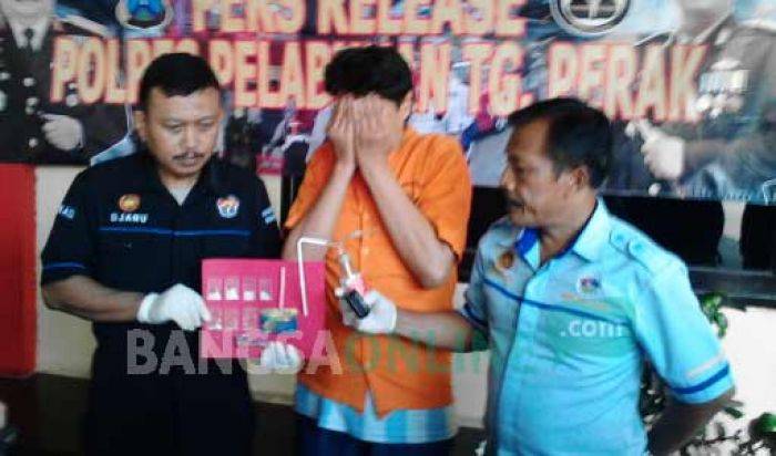 Penjual Pulsa di Wonorejo Surabaya Nyambi Jual Sabu Penjual Pulsa di Wonorejo Surabaya Nyambi Jual Sabu