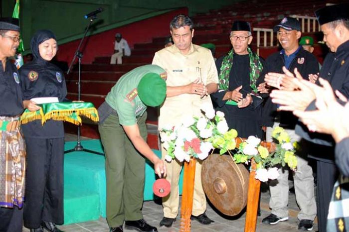 Komandan Kodim 0810/Nganjuk Buka Turnamen Pencak Silat Dandim Cup I Komandan Kodim 0810/Nganjuk Buka Turnamen Pencak Silat Dandim Cup I