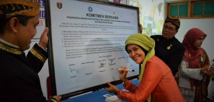 Salah Satu PR Pasangan OK, Sukseskan Program KB Salah Satu PR Pasangan OK, Sukseskan Program KB