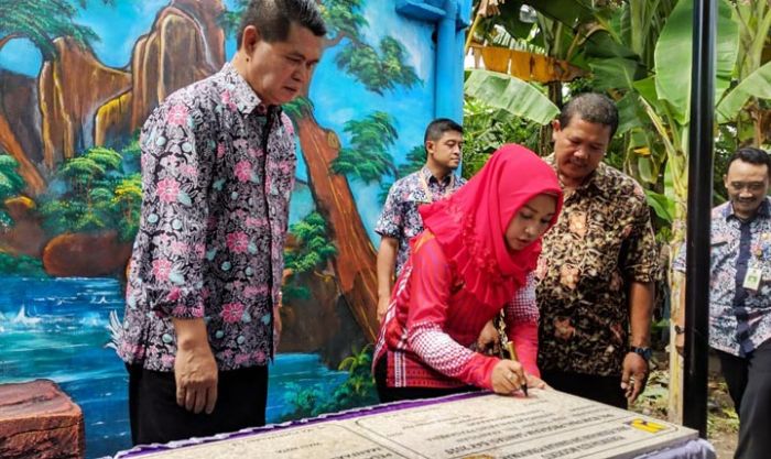 2020 Targetkan ODF, Ning Ita Resmikan IPAL Komunal dan Program Perpipaan Sanitasi 2020 Targetkan ODF, Ning Ita Resmikan IPAL Komunal dan Program Perpipaan Sanitasi