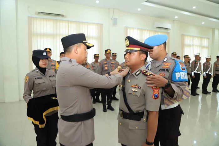 AKP Mulya Sugiharto Jabat Kasat Lantas Polres Gresik AKP Mulya Sugiharto Jabat Kasat Lantas Polres Gresik
