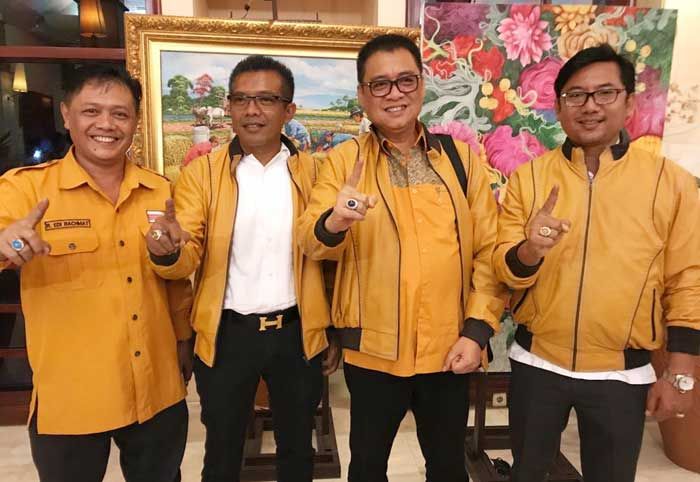 Bimtek, Hanura Solidkan Dukungan ke Khofifah-Emil Bimtek, Hanura Solidkan Dukungan ke Khofifah-Emil