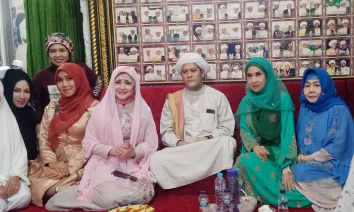 Cuaca Ekstrem, Gus Anom Ajak Warga Jatim Perbanyak Salawat Cuaca Ekstrem, Gus Anom Ajak Warga Jatim Perbanyak Salawat