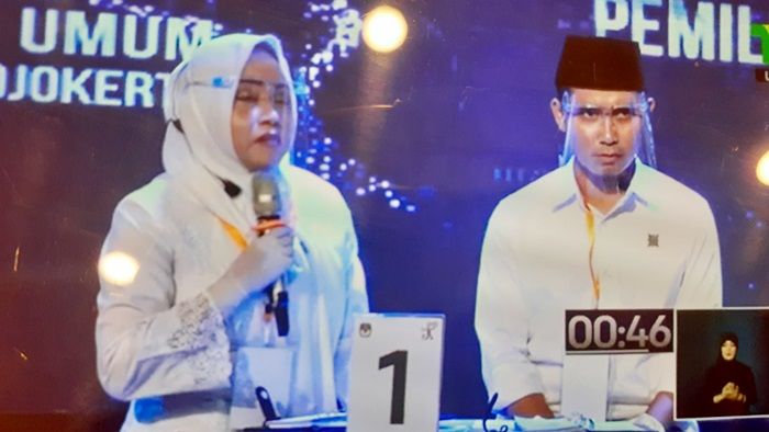 Nonton Debat Publik Penanganan Covid-19, Pendukung Ikbar: Pemaparan Ikfina-Gus Barra Berkualitas