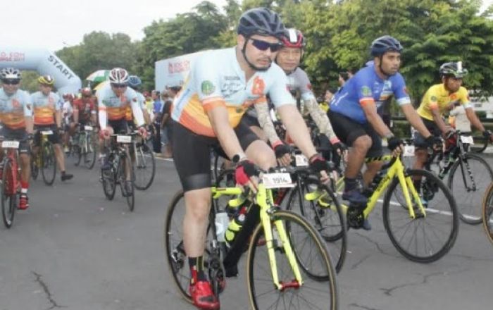 Ribuan Cyclist dari 13 Negara Ikuti Herbana Bromo KOM Challenge 2019 Ribuan Cyclist dari 13 Negara Ikuti Herbana Bromo KOM Challenge 2019