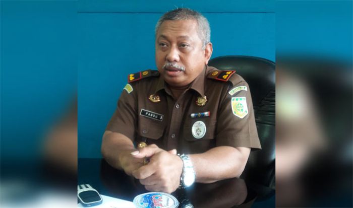 Sekda Gresik Mangkir Lagi Dalam Pemeriksaan Kasus OTT BPPKAD, Dua Eks Pejabat Diperiksa 6 Jam