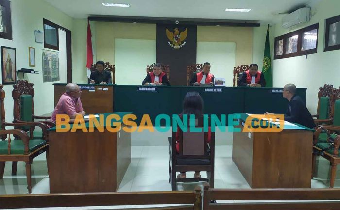 Pengadilan Negeri Jombang Tolak Gugatan Sengketa Kakak Ipar Senilai Rp5,9 Miliar Pengadilan Negeri Jombang Tolak Gugatan Sengketa Kakak Ipar Senilai Rp5,9 Miliar