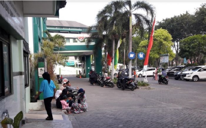 Warga Tanjungwira GKB Sesalkan Satgas Covid-19 Tutupi Identitas Korban Corona Meninggal di Gresik