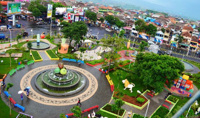 Ternyata Alun-alun Batu Selama ini Dikelola oleh Veteran, FKPPI, dan Pemuda Pancasila