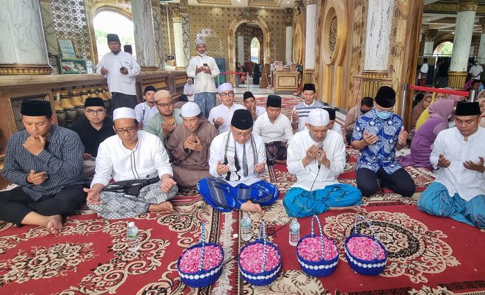 Ketum PAN Zulkifli Hasan Safari Politik ke Kiai-Kiai di Bangkalan