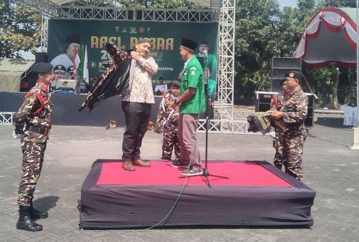 PC GP Ansor Ngawi Resmikan Gedung Baru dan Jadikan Bupati Ony Sebagai Anggota Kehormatan Banser PC GP Ansor Ngawi Resmikan Gedung Baru dan Jadikan Bupati Ony Sebagai Anggota Kehormatan Banser