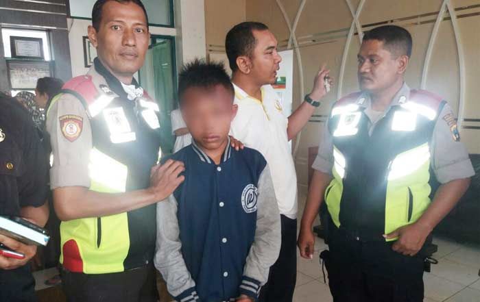 Aksi Pencurian Motor di RSUD Bangil Digagalkan Satpam Aksi Pencurian Motor di RSUD Bangil Digagalkan Satpam