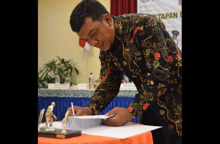 KPU Pacitan Sabet Tiga Penghargaan KPU Pacitan Sabet Tiga Penghargaan