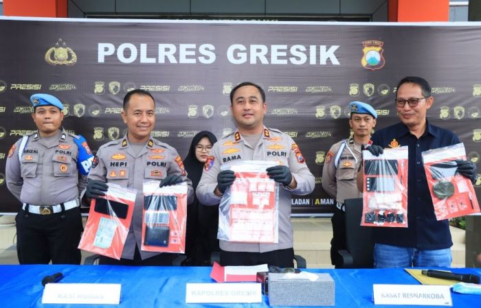 Polres Gresik Bongkar Jaringan Narkoba Lintas Kota, BB 68,211 Gram Sabu Disita