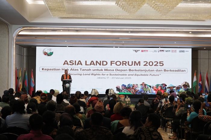 Wamen Ossy Tekankan Pentingnya Kerja Sama dalam Reforma Agraria di Asia Land Forum 2025 Wamen Ossy Tekankan Pentingnya Kerja Sama dalam Reforma Agraria di Asia Land Forum 2025