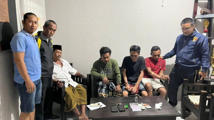 Asyik Pesta Sabu, 4 Pemuda di Pamekasan Dibekuk Unit Reskrim Polsek Tamberu