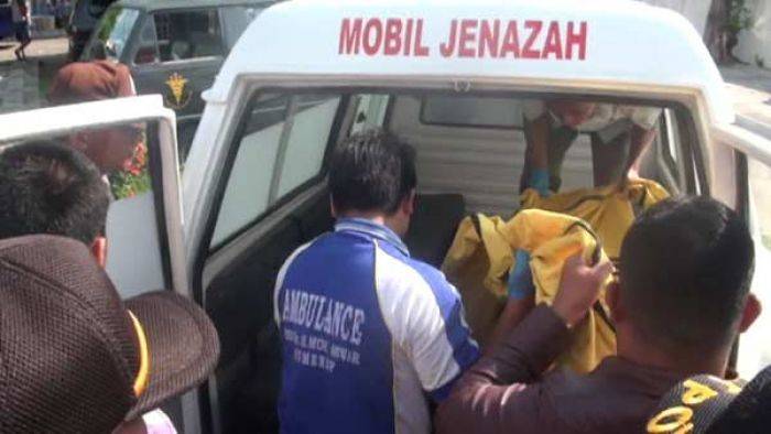 Warga Sumenep Digegerkan Penemuan Mayat di Hotel Wijaya II Warga Sumenep Digegerkan Penemuan Mayat di Hotel Wijaya II