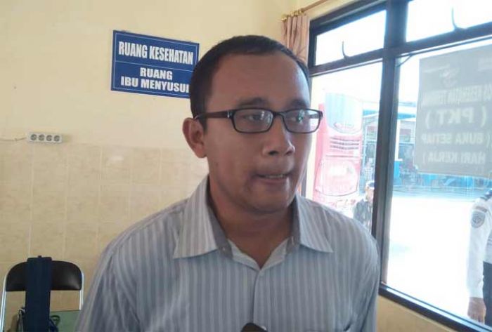 Hisab Sabu, Dua Pemandu Lagu di Pacitan Dibekuk Polisi Hisab Sabu, Dua Pemandu Lagu di Pacitan Dibekuk Polisi