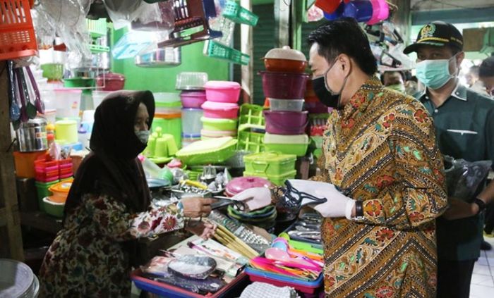 Sidoarjo Usulkan PSBB Berlaku di 18 Kecamatan, Draf Perbup Sudah Diajukan ke Gubernur Jatim Sidoarjo Usulkan PSBB Berlaku di 18 Kecamatan, Draf Perbup Sudah Diajukan ke Gubernur Jatim