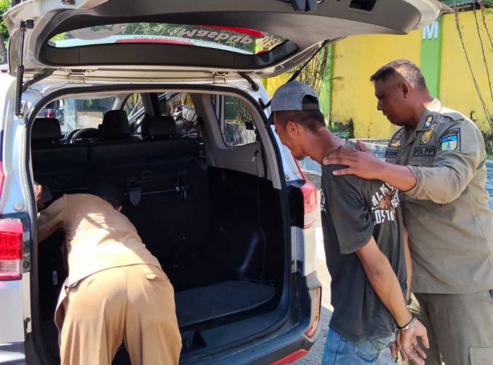 Sering Mengamuk dan Ludahi Pengguna Jalan, ODGJ di Kediri Dibawa ke RSJ Lawang