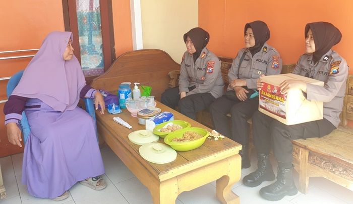 Peringati HUT ke-74, Polwan di Ngawi Anjangsana ke Polwan Purna Peringati HUT ke-74, Polwan di Ngawi Anjangsana ke Polwan Purna