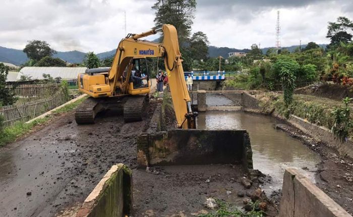 Beri Kepastian Hukum, Pemkot Batu Siapkan Sertifikasi Aset Tanah di Bawah Jaringan Jalan Beri Kepastian Hukum, Pemkot Batu Siapkan Sertifikasi Aset Tanah di Bawah Jaringan Jalan