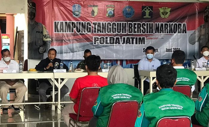 Ditresnarkoba Polda Jatim Resmikan Kampung Tangguh Bersih Narkoba di Sidoarjo Ditresnarkoba Polda Jatim Resmikan Kampung Tangguh Bersih Narkoba di Sidoarjo