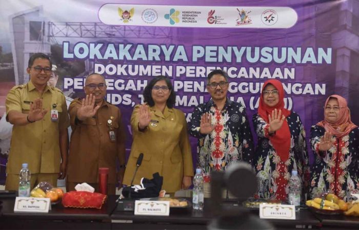 Pj Wali Kota Kediri Paparkan Penanganan AIDS hingga Malaria Pj Wali Kota Kediri Paparkan Penanganan AIDS hingga Malaria