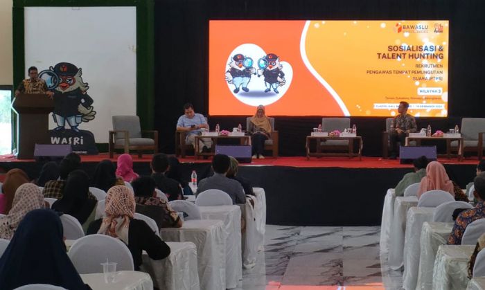 Bawaslu Sidoarjo Bakal Rekrut 5.566 PTPS Pemilu 2024, ini Persyaratannya Bawaslu Sidoarjo Bakal Rekrut 5.566 PTPS Pemilu 2024, ini Persyaratannya