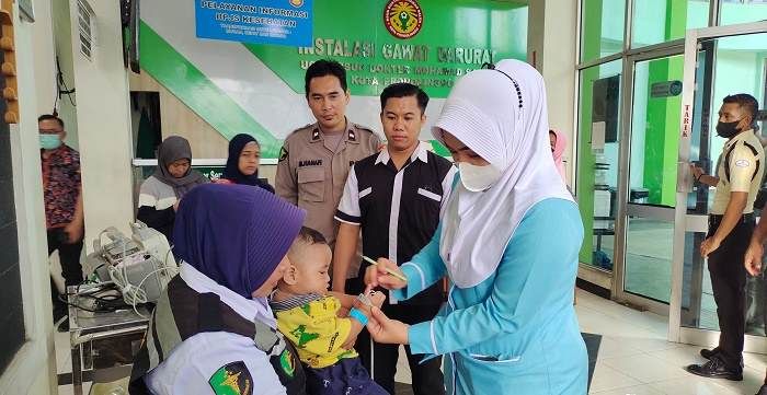 Periksa Korban Balita Akibat Kekerasan Ayah Kandung, Polres Probolinggo Libatkan Tim Dokkes Periksa Korban Balita Akibat Kekerasan Ayah Kandung, Polres Probolinggo Libatkan Tim Dokkes