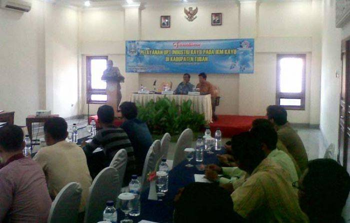 Disperindag Jatim Beri Pelatihan Pelaku IKM Kayu di Tuban Disperindag Jatim Beri Pelatihan Pelaku IKM Kayu di Tuban