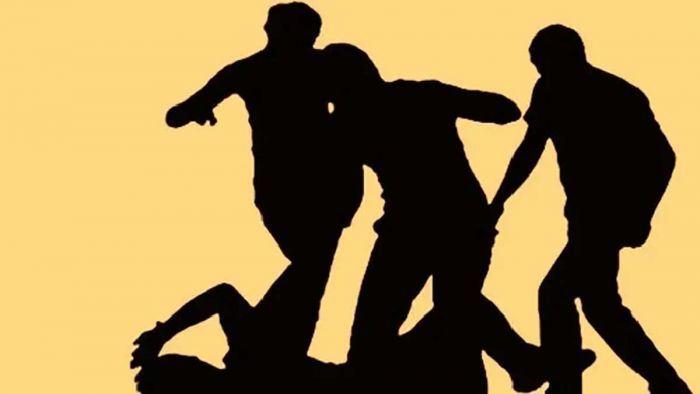 Warga Sidoarjo Jadi Korban Pengeroyokan saat Ronda Malam, Polisi Buru 19 Pelaku