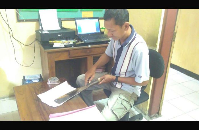 Sakit Hati Lantaran Diduga Istri Diselingkuhi, Warga Bangilan Bacok Tetangga Sakit Hati Lantaran Diduga Istri Diselingkuhi, Warga Bangilan Bacok Tetangga