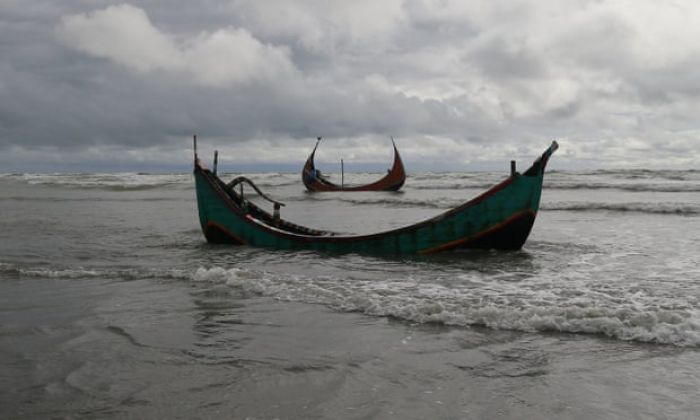 ​Perahu Pengungsi Rohingya Terbalik, 16 Tewas, Lusinan Hilang
