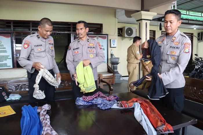 Polres Mojokerto Kota Amankan Belasan Remaja yang Terlibat Perang Sarung Polres Mojokerto Kota Amankan Belasan Remaja yang Terlibat Perang Sarung