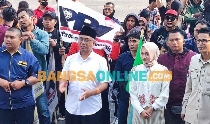 Koalisi Pemuda Kota Kediri Gelar Deklarasi, Dukung Vinanda dan Gus Qowim Koalisi Pemuda Kota Kediri Gelar Deklarasi, Dukung Vinanda dan Gus Qowim