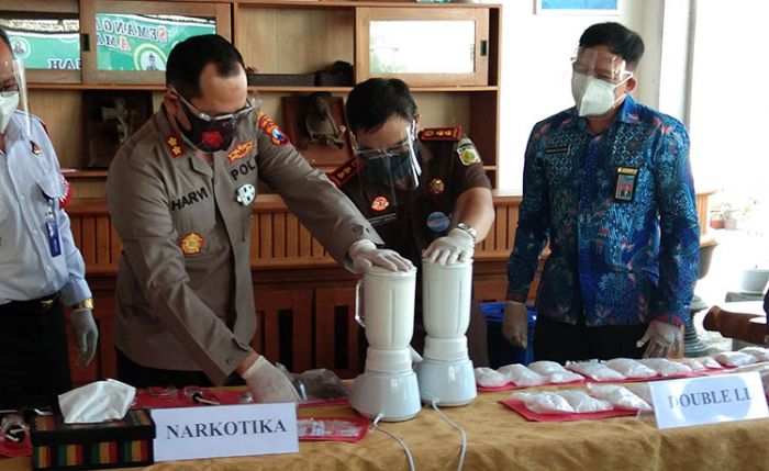 Kejari Nganjuk Musnahkan Ribuan BB dari 118 Perkara Kejari Nganjuk Musnahkan Ribuan BB dari 118 Perkara