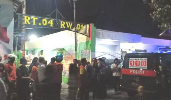 Warga Tegaldlimo Lakukan Percobaan Pencurian Mobil di Lingkungan Welaran, Penganjuran Warga Tegaldlimo Lakukan Percobaan Pencurian Mobil di Lingkungan Welaran, Penganjuran