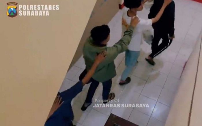 Polisi Tetapkan 5 Tersangka Pengeroyokan hingga Tewaskan 1 Siswa SMPN 37 Surabaya