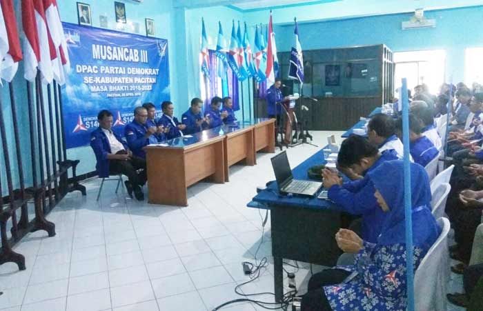 Partai Demokrat Pacitan Targetkan Penambahan Perolehan Kursi Parlemen Partai Demokrat Pacitan Targetkan Penambahan Perolehan Kursi Parlemen