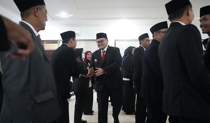 Bupati Kediri Mendadak Mutasi Sejumlah Pejabat, Mulai dari Kepala Dinas hingga Direktur