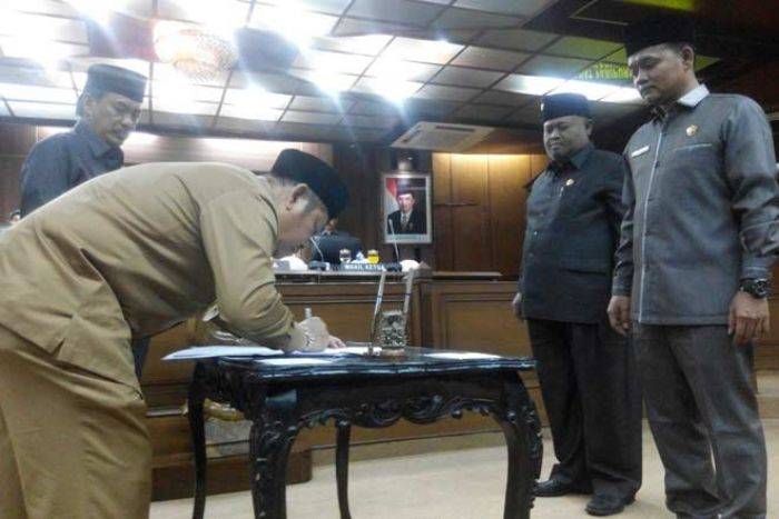 Gedok Perda OPD, Dewan Sidoarjo Minta Pemkab Bentuk UPTD Penanggulangan Banjir Gedok Perda OPD, Dewan Sidoarjo Minta Pemkab Bentuk UPTD Penanggulangan Banjir
