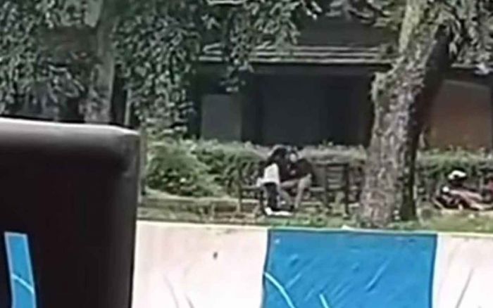 Heboh! Pasangan Sejoli Terekam Kamera Mesum di Kawasan Kampus Universitas Jember