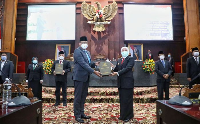 Raih Opini WTP Kesepuluh Kali, Gubernur Khofifah: Ini Jadi Penyemangat untuk Jatim Bangkit