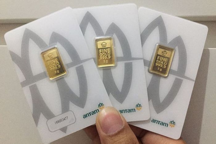 Harga Emas Antam Turun, Cek Rincian Terbarunya