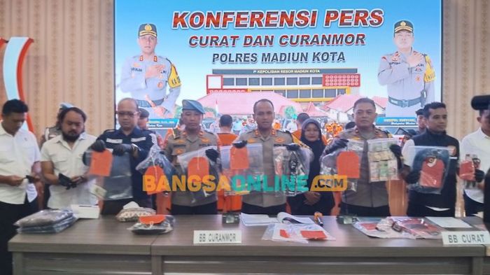 Polres Madiun Kota Gelar Rilis Pers Pengungkapan 19 Kasus Curanmor dan 1 Curat Polres Madiun Kota Gelar Rilis Pers Pengungkapan 19 Kasus Curanmor dan 1 Curat