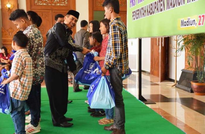 Pemkab Madiun Rayakan Natal Bersama di Pendopo