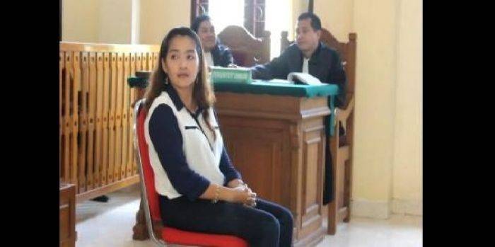 Sidang Poliandri di Nganjuk Banjir Air Mata Sidang Poliandri di Nganjuk Banjir Air Mata