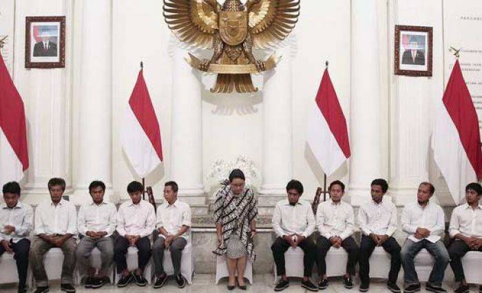 10 Sandera WNI Dibebaskan Abu Sayyaf, Megawati: Jelas Dilepas, Wong Dibayar Kok! 10 Sandera WNI Dibebaskan Abu Sayyaf, Megawati: Jelas Dilepas, Wong Dibayar Kok!